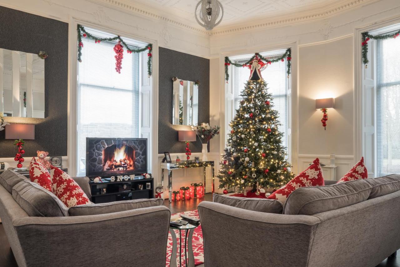 Apartment Marks At The Manor Luxury Riverside - Sleeps Up To 4, With Parking And Sky Tv