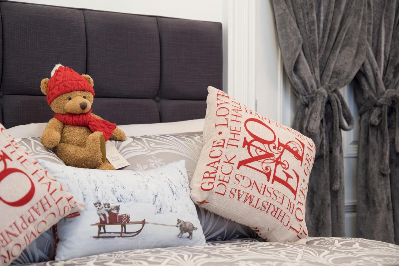 Marks At The Manor Luxury Riverside - Sleeps Up To 4, With Parking And Sky Tv Aberdeen